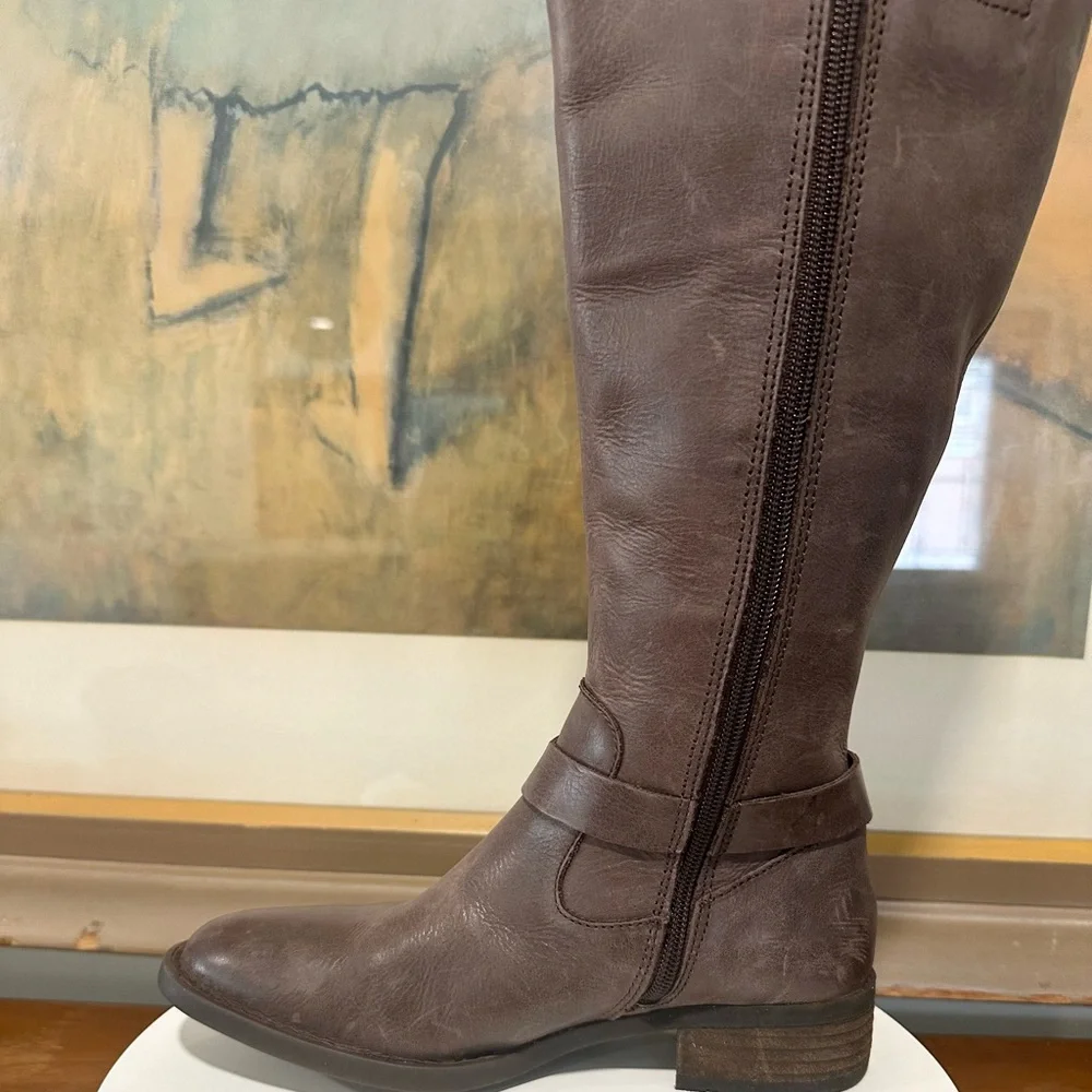 🌸BORN🌸 Saddler Tall Riding Boot Brown Size: 6
